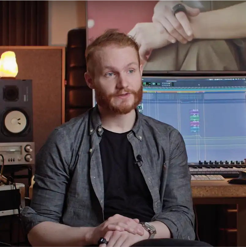 Toti Gudnason in the studio