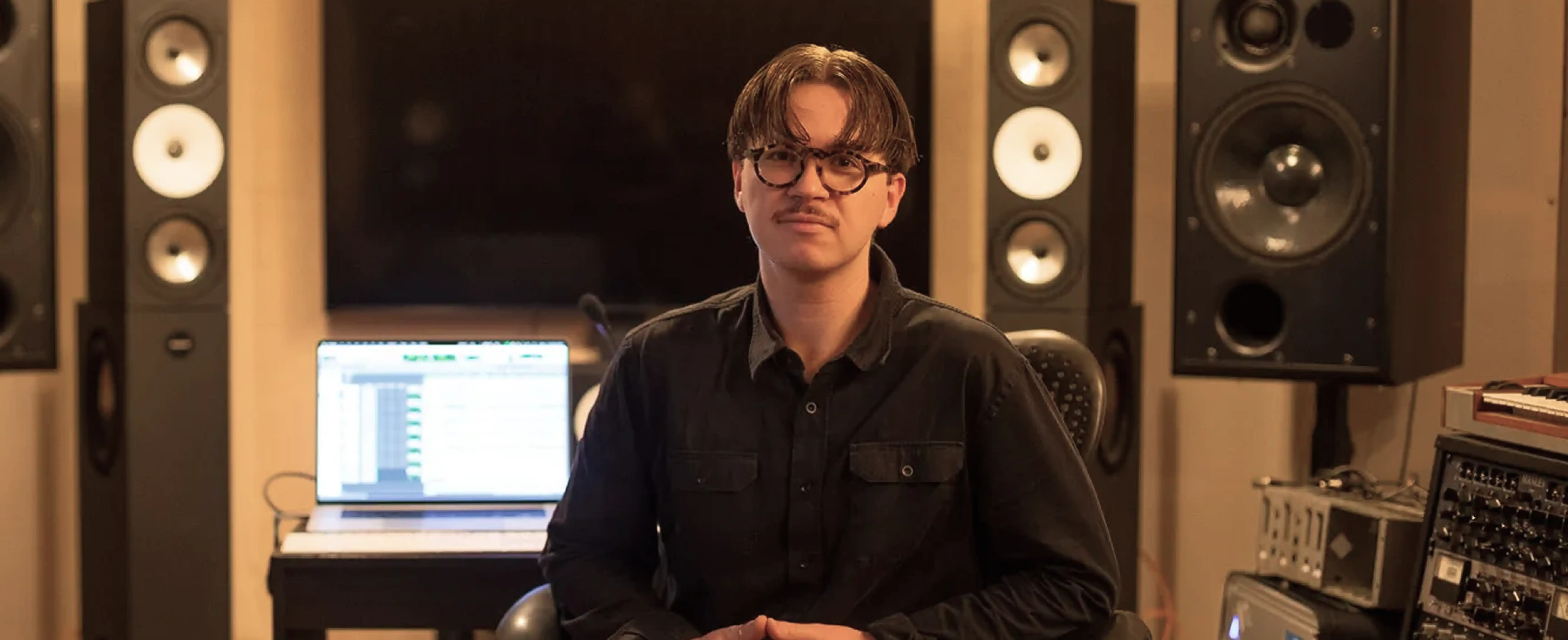 Bergur Þórisson in the studio